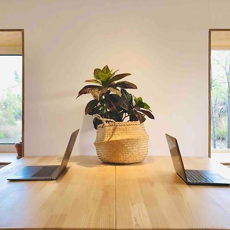 Eco Tiny Home & Office For Digital Nomads Vallmoll Exterior foto